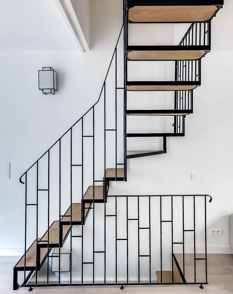 Brics_stair_1