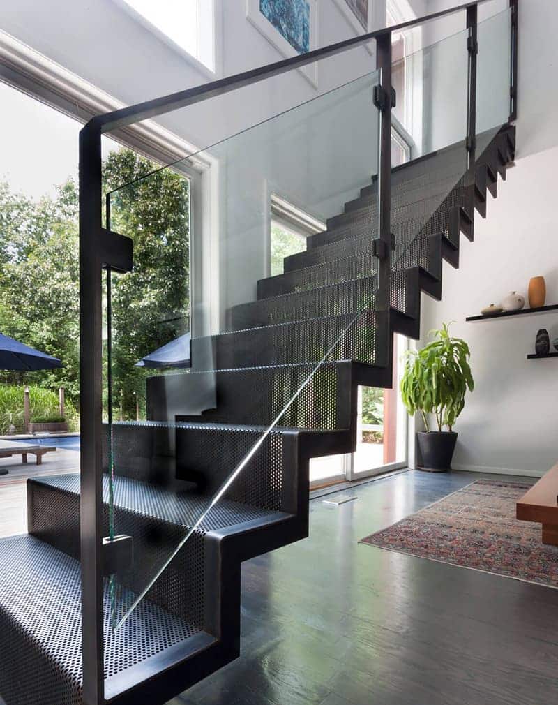 Glass_M_rail_1