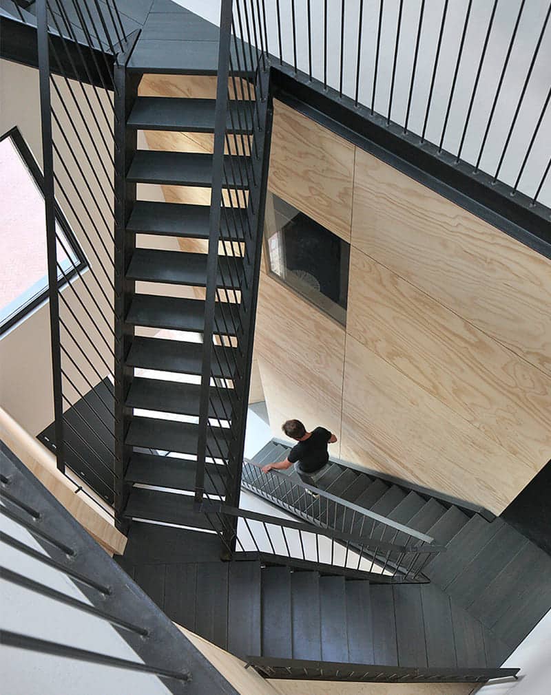 Industrial_stair_1