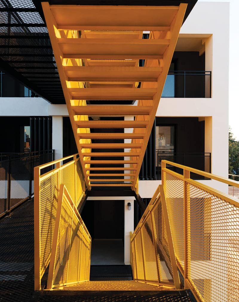 Industrial_stair_1