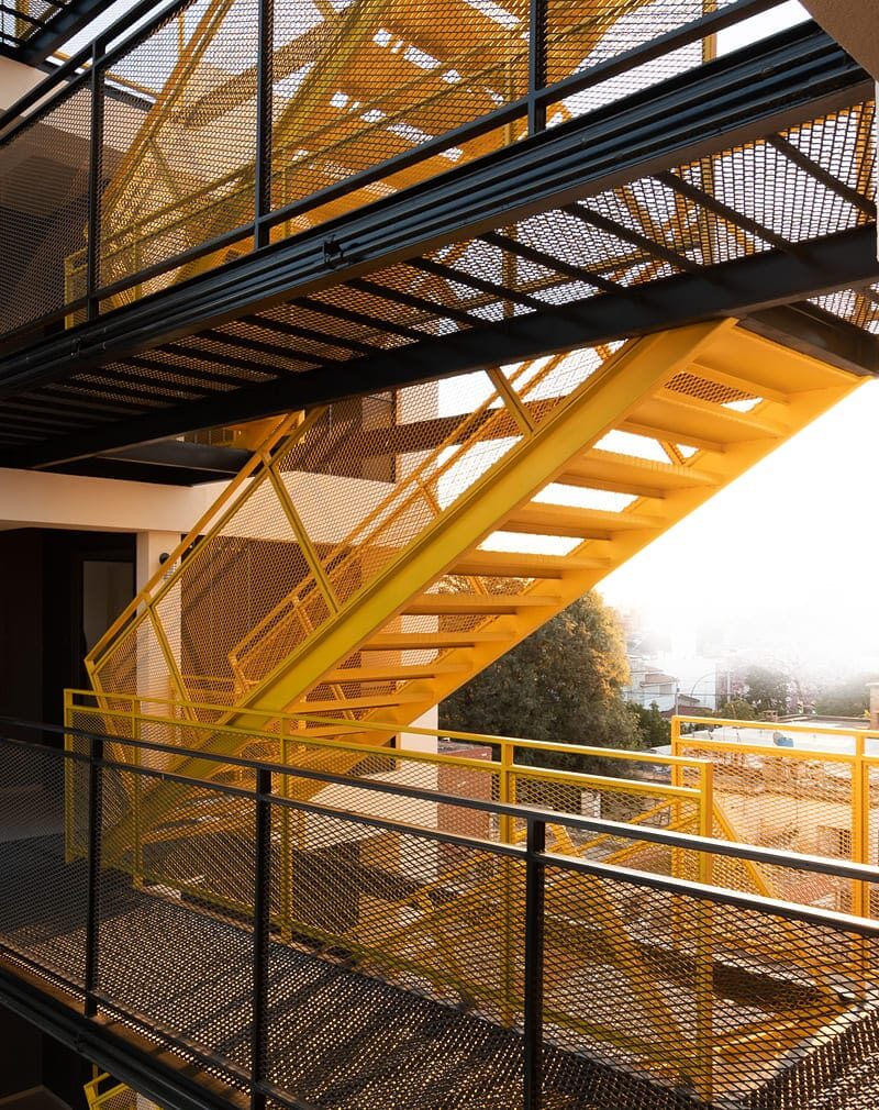 Industrial_stair_2