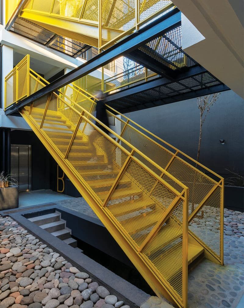 Industrial_stair_3