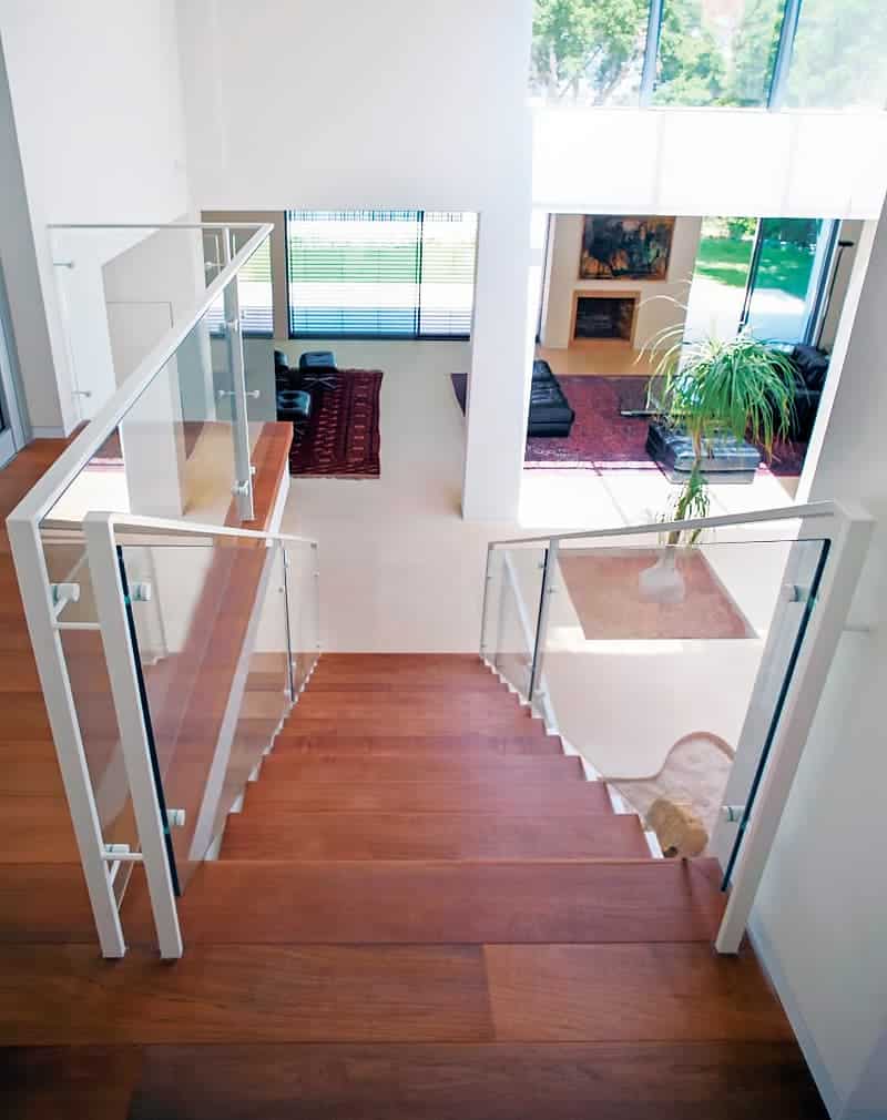 Paloma-staircase-02