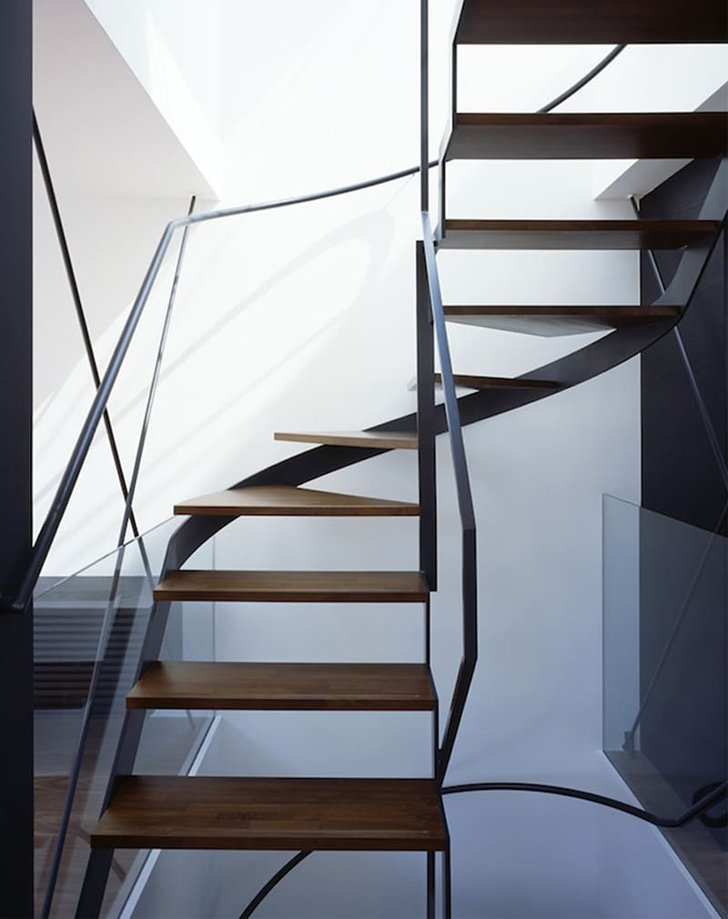 Sky_stair_1