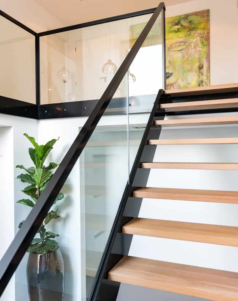 StekloB_stair_2