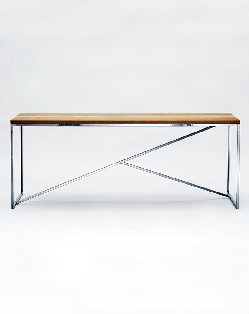 Table_minimalism_1